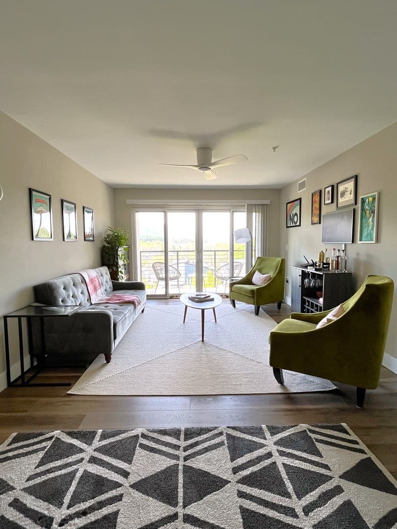 Charlottesville Apartment: 404 Carl Smith Street