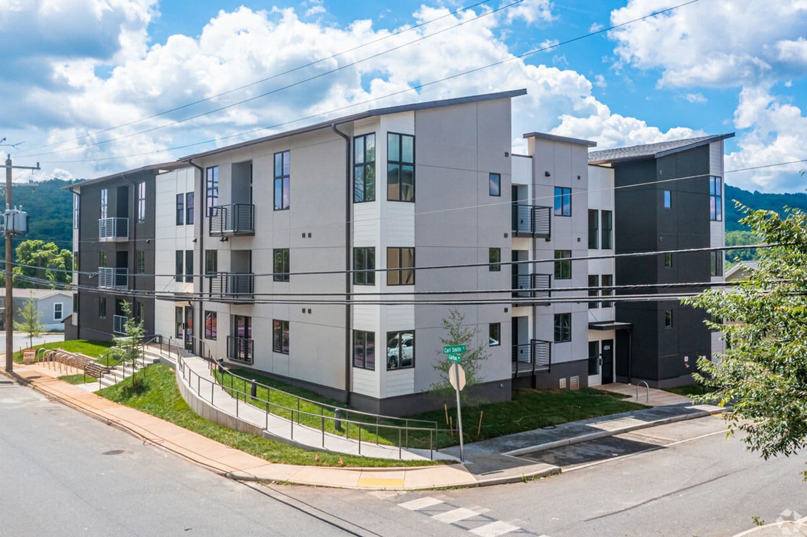 Charlottesville Apartment: 404 Carl Smith Street