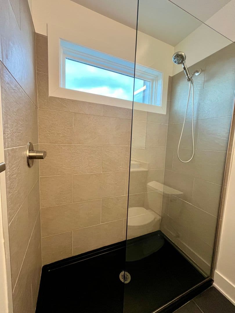 Crozet Apartment: 5405 Ashlar Ave.