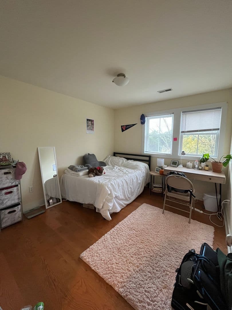 Charlottesville Apartment: 2006 Jefferson Park Avenue