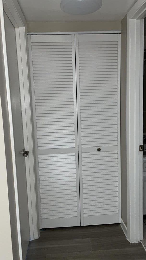Tampa Apartment: 1915 W Waters Ave