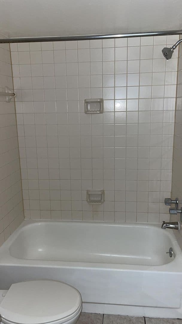 Tampa Apartment: 1915 W Waters Ave