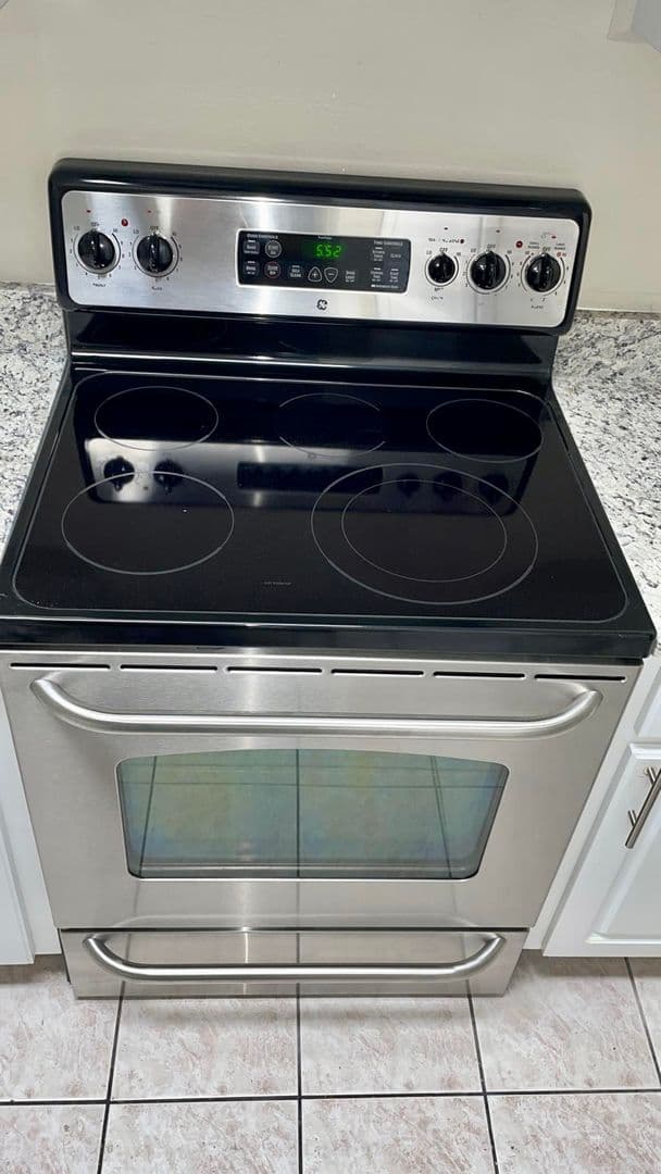 Tampa Apartment: 1915 W Waters Ave