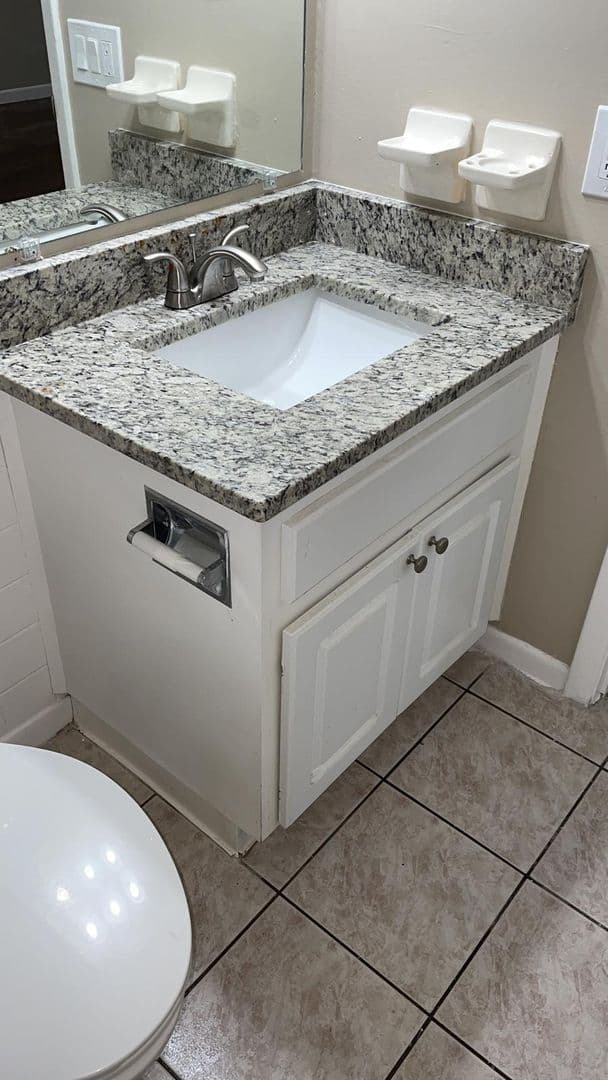 Tampa Apartment: 1915 W Waters Ave