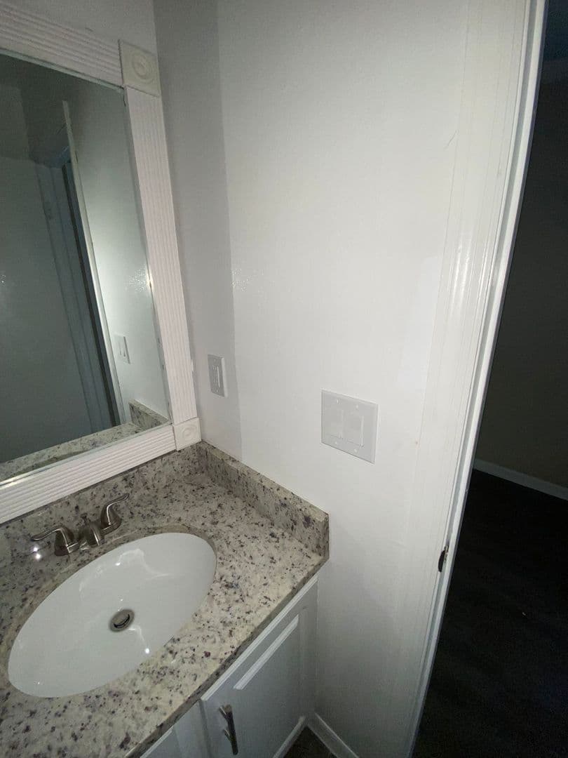 Tampa Townhome: 4101 - 4124 Tartan Pl, 4101 - 4124 McTavish Pl