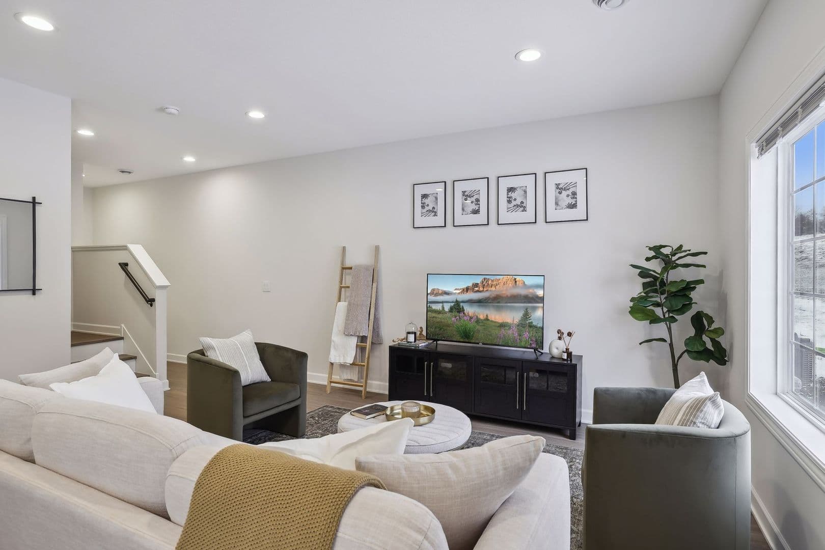 River Falls Townhome: 1081 Dailey Place