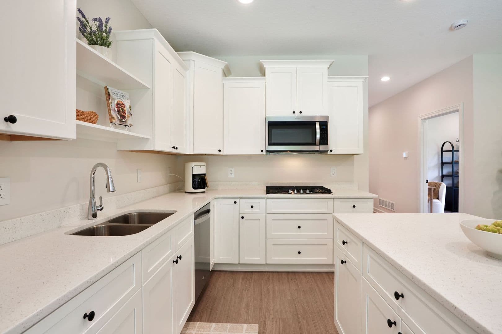 Roberts Townhome: 506 S Division Street