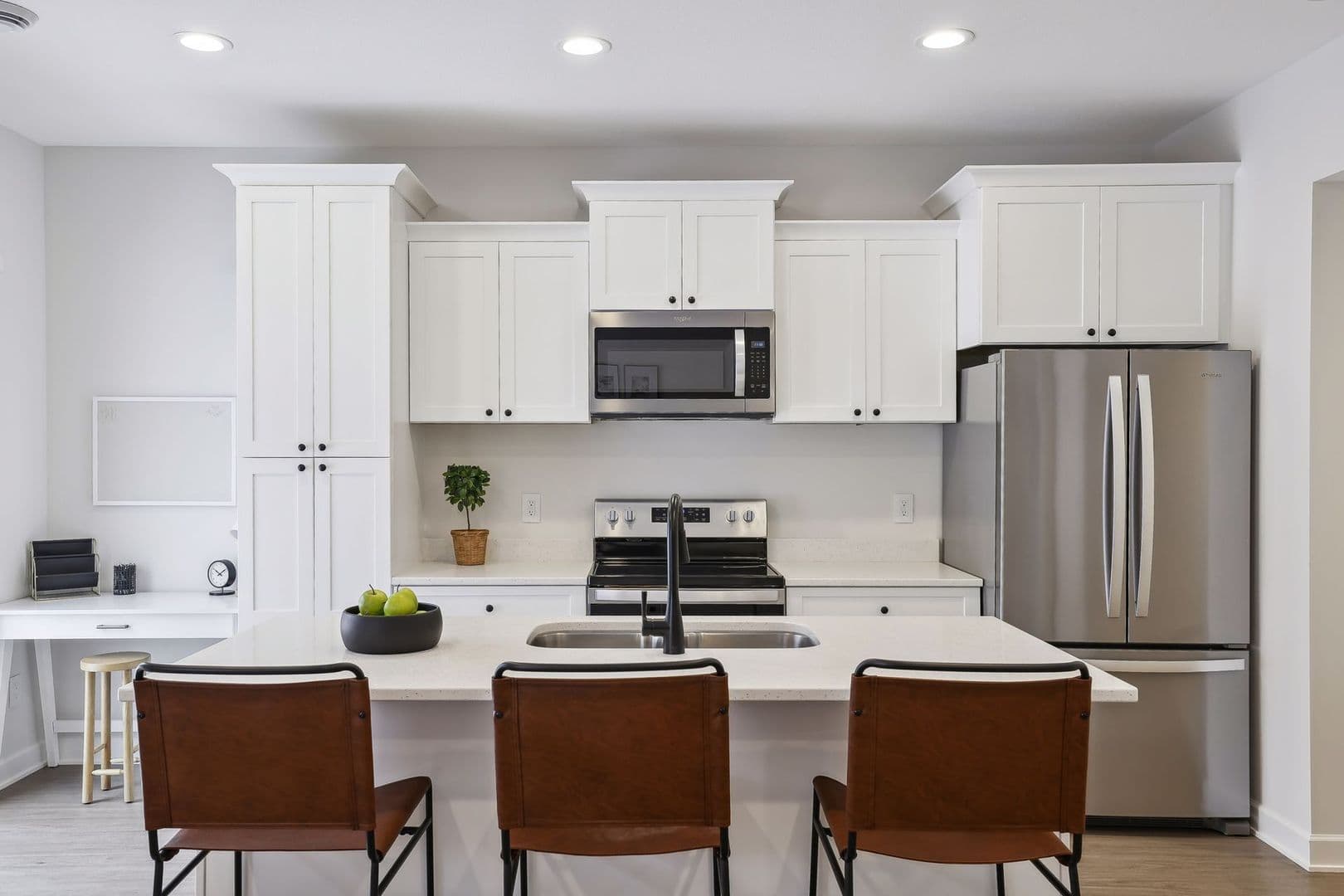 Roberts Townhome: 601 Ashton Street