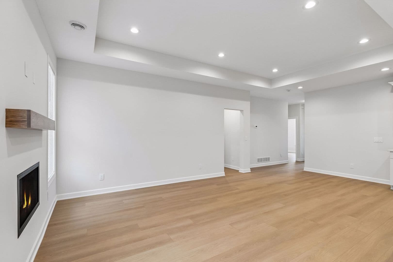 Roberts Apartment: Roberts 44