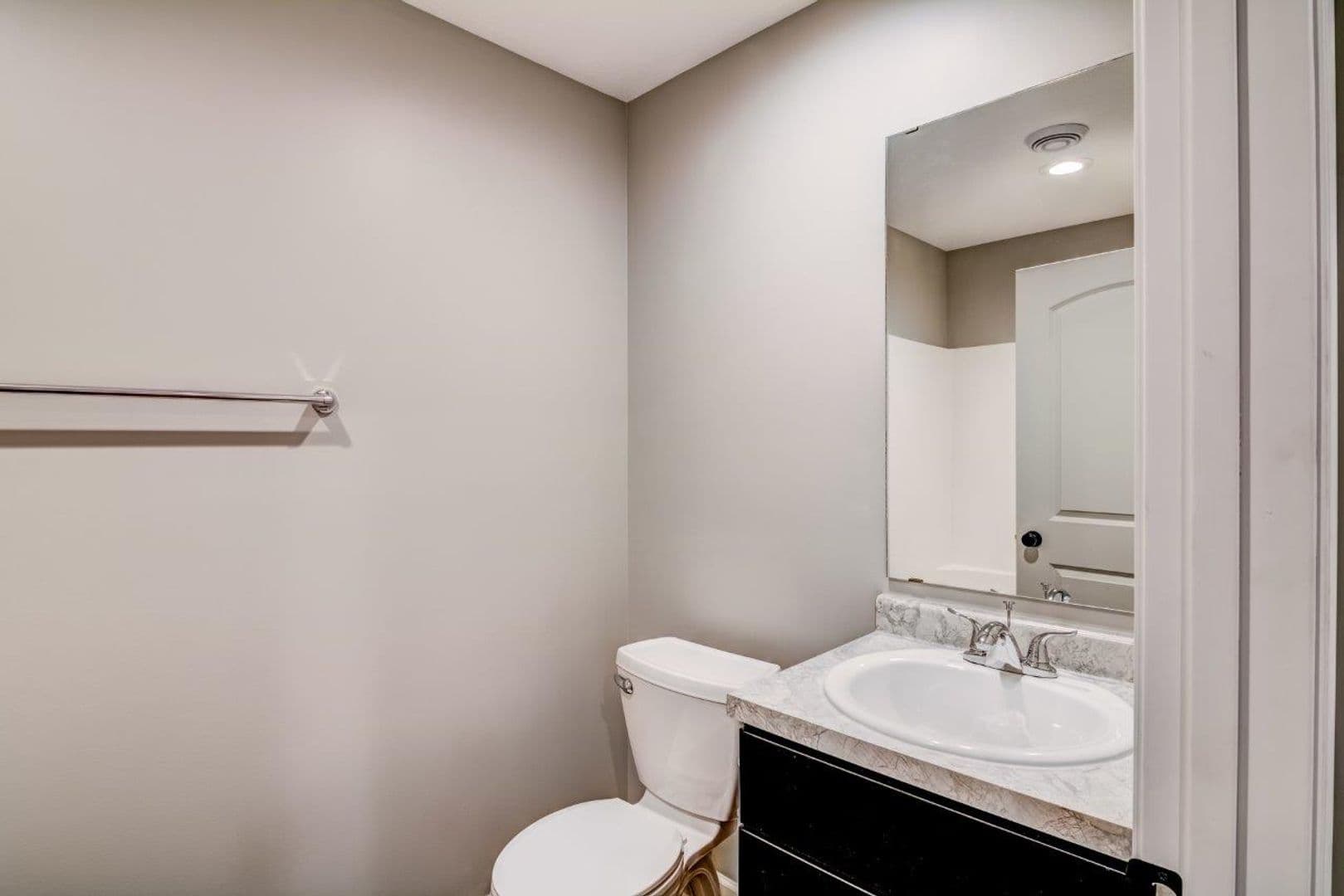 New Richmond Townhome: 1341 Blue Jay Place