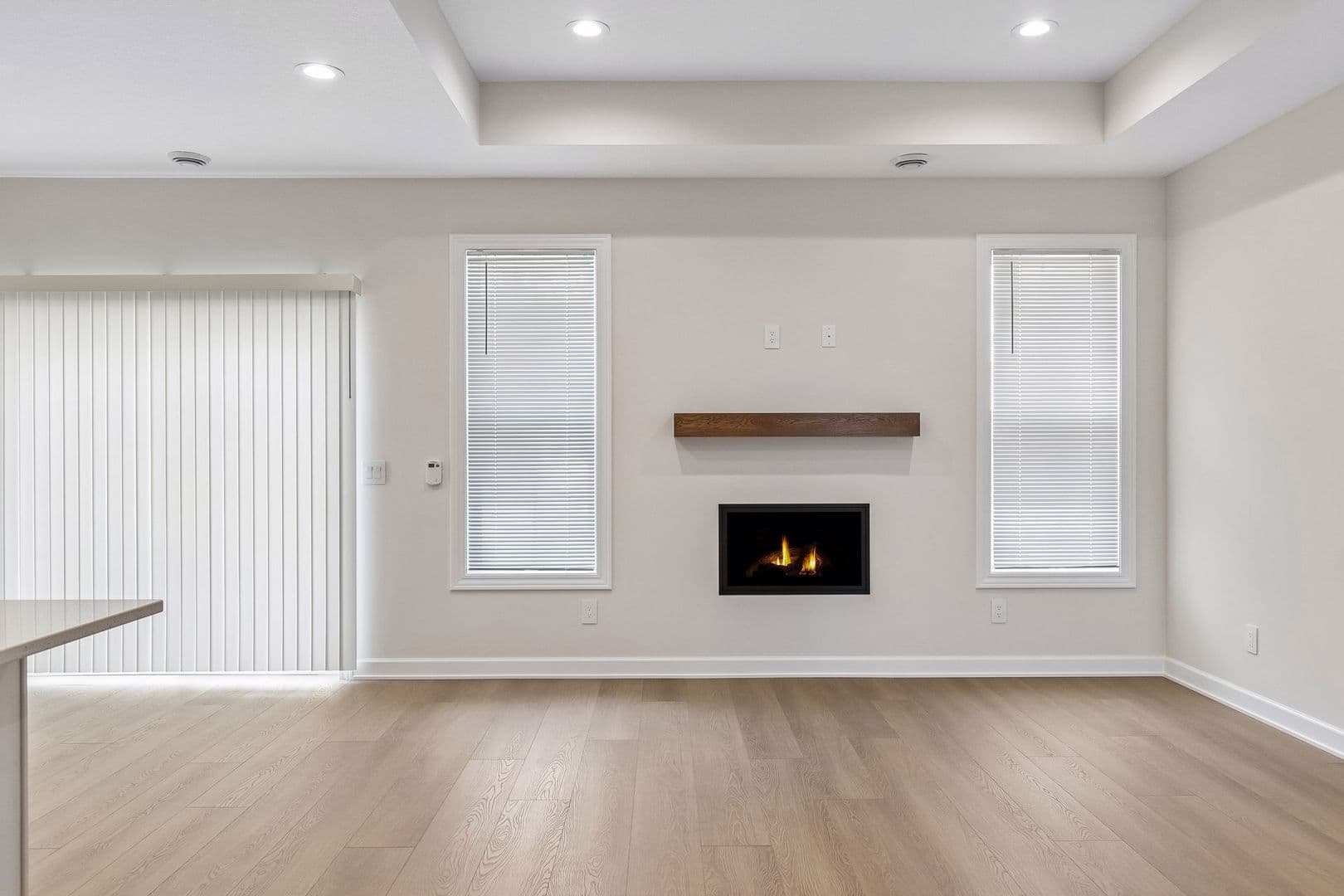 Roberts Apartment: Roberts 44