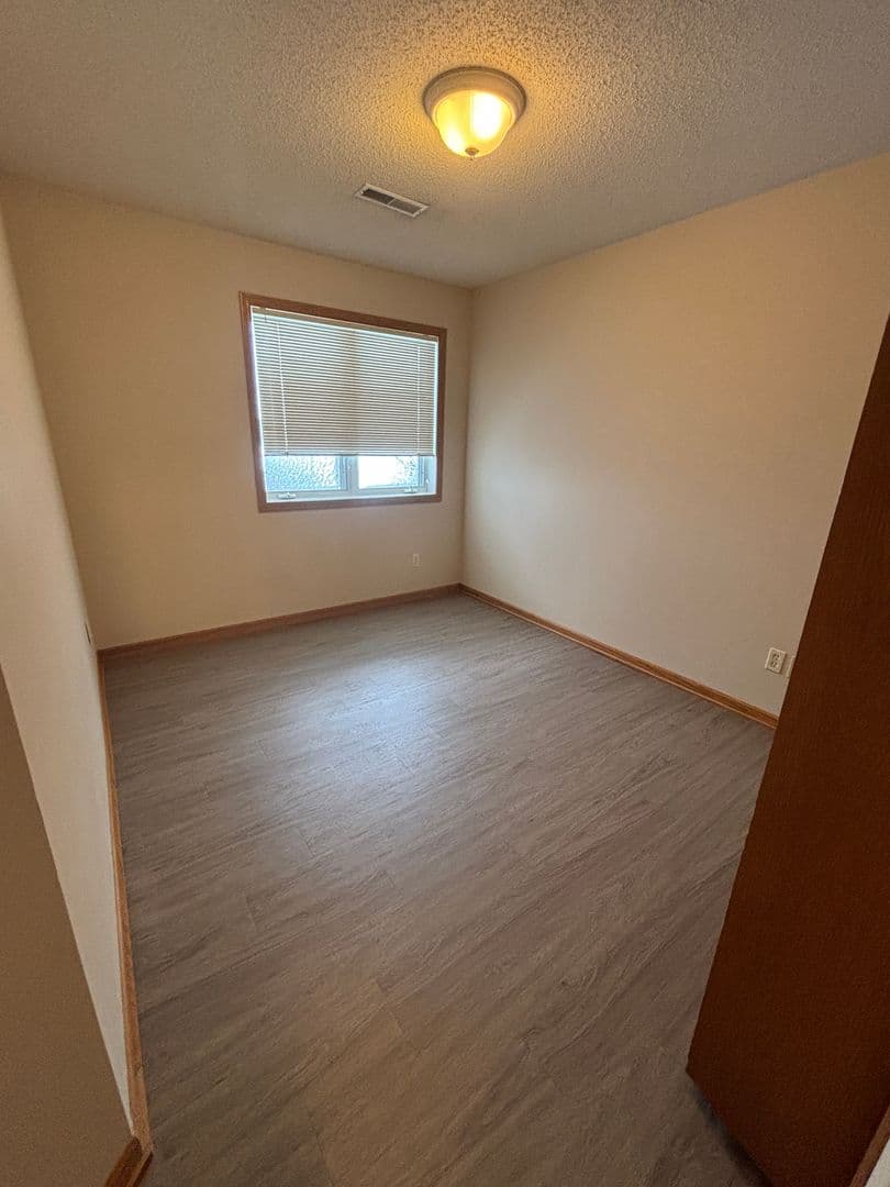 New Richmond Townhome: 323-B Williamsburg Place