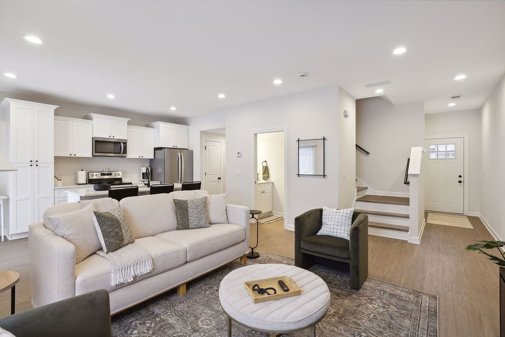 Roberts Townhome: 202 Madden Street