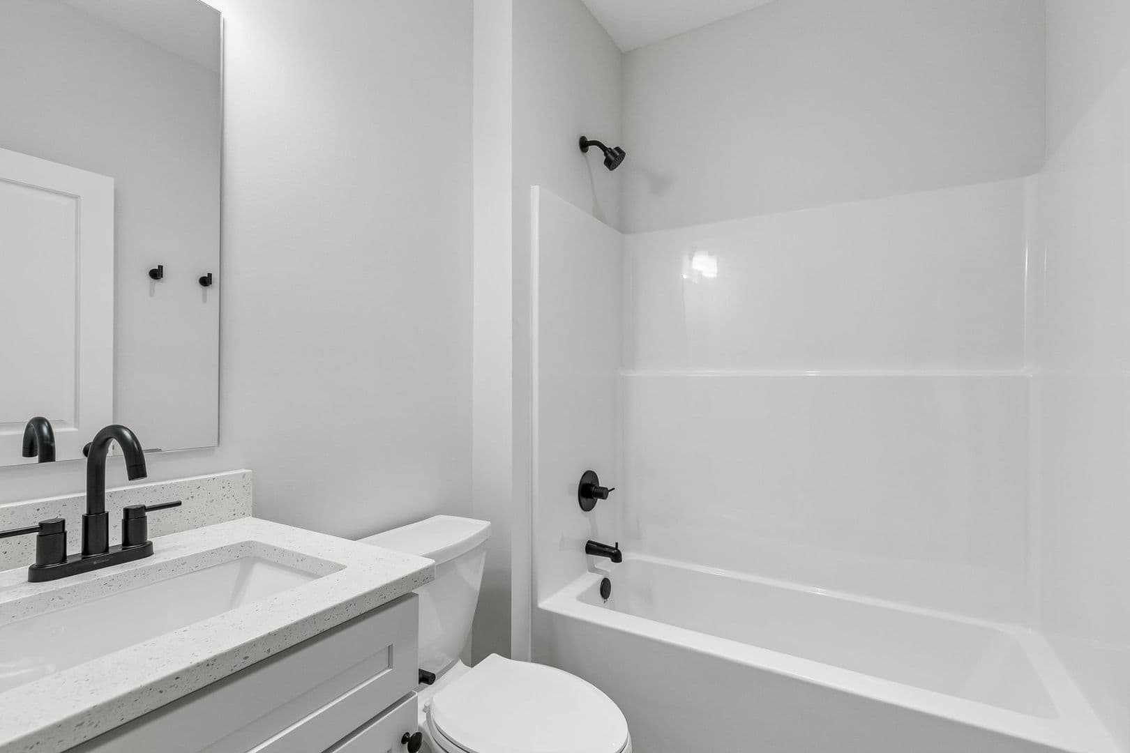 Roberts Apartment: Roberts 44