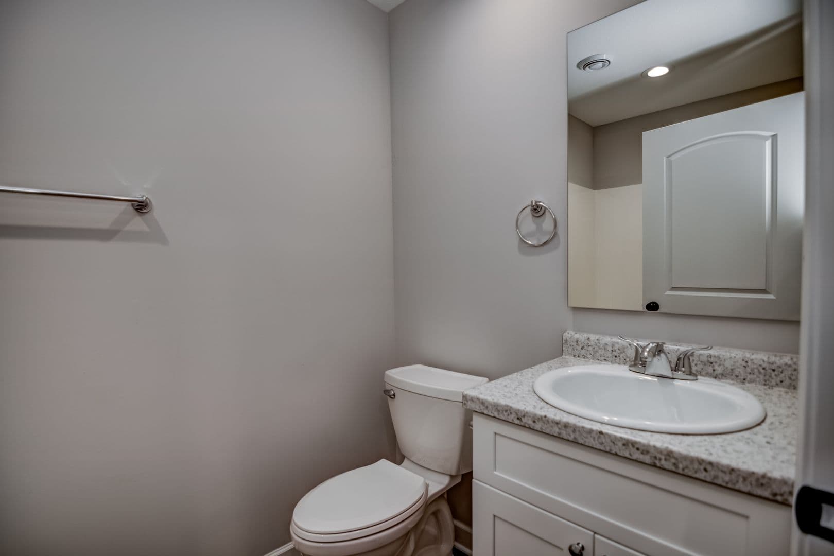 New Richmond Townhome: 1637-B Charleston Drive