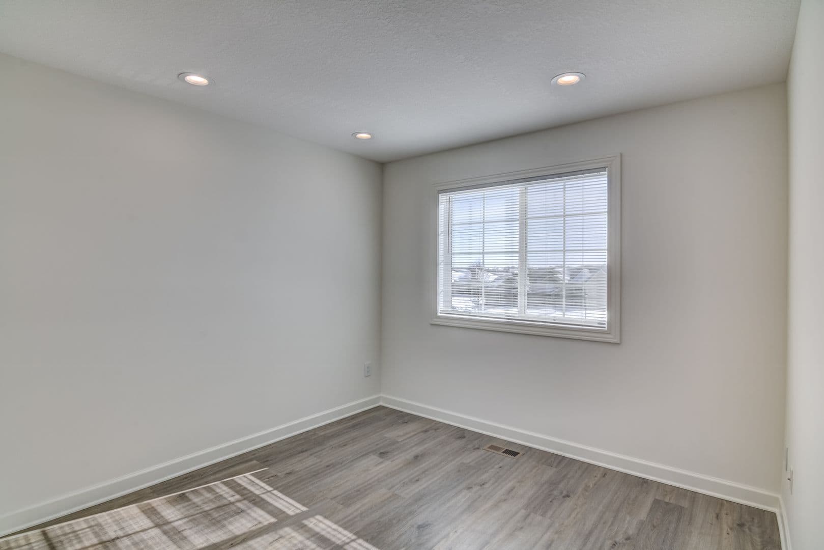 River Falls Townhome: 2544 Dawes Place