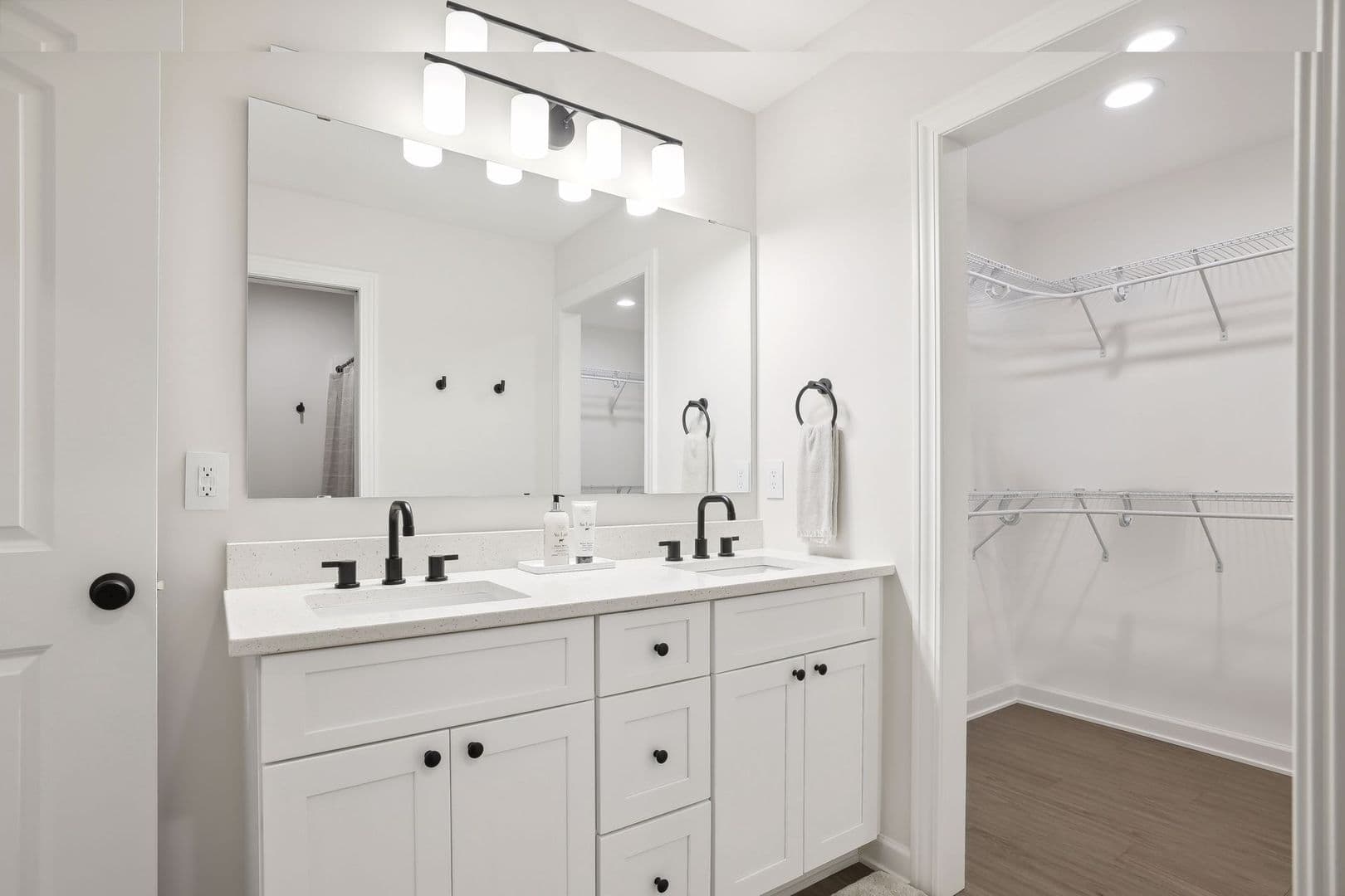Roberts Townhome: 202 Madden Street