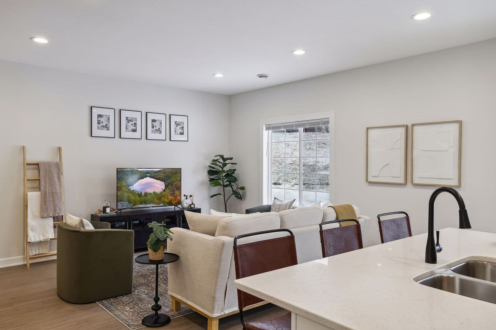 River Falls Townhome: 1081 Dailey Place