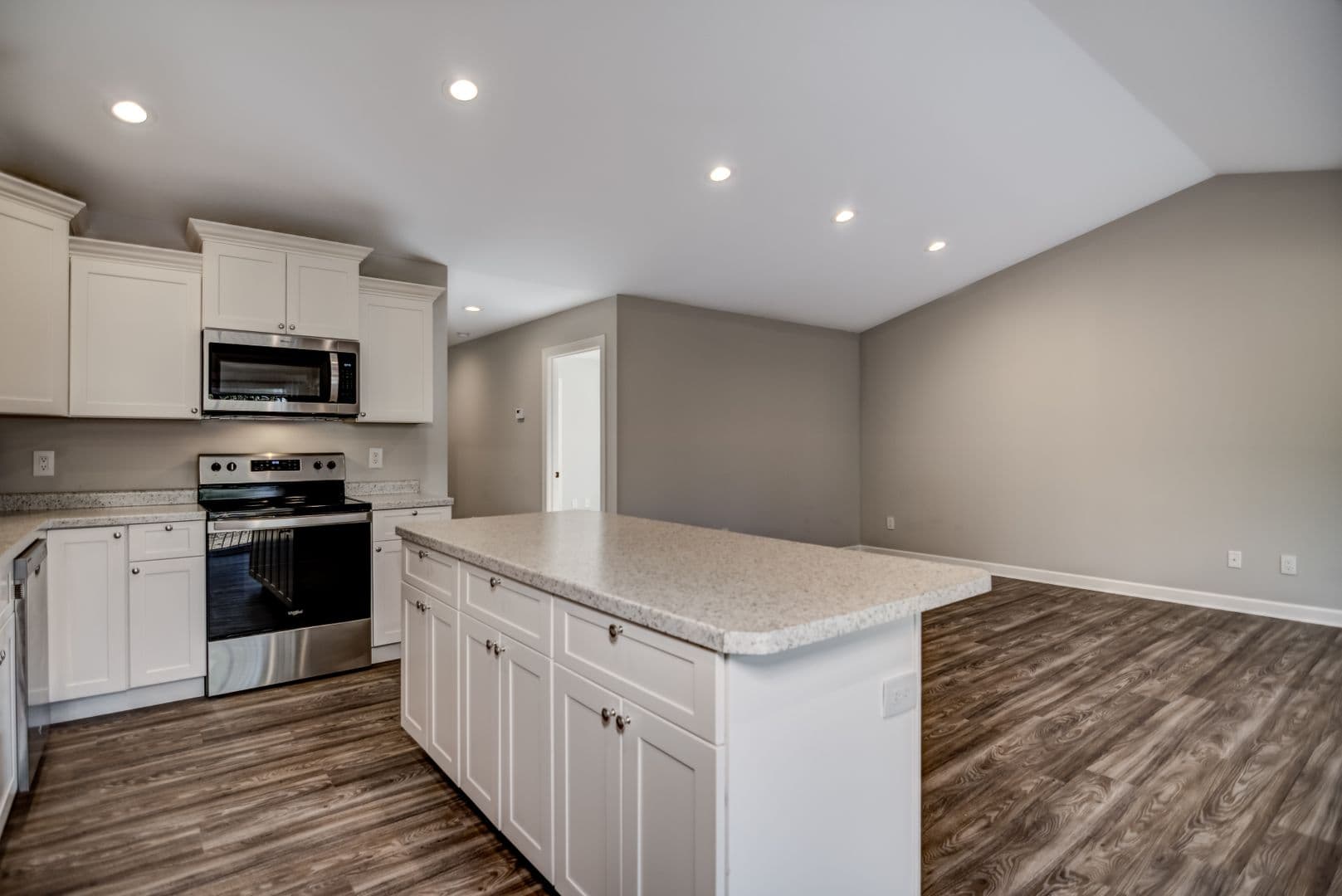 New Richmond Townhome: 1637-B Charleston Drive
