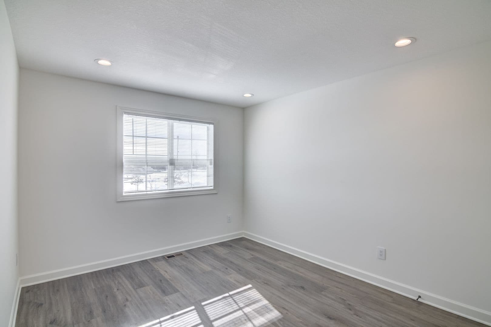 River Falls Townhome: 2544 Dawes Place