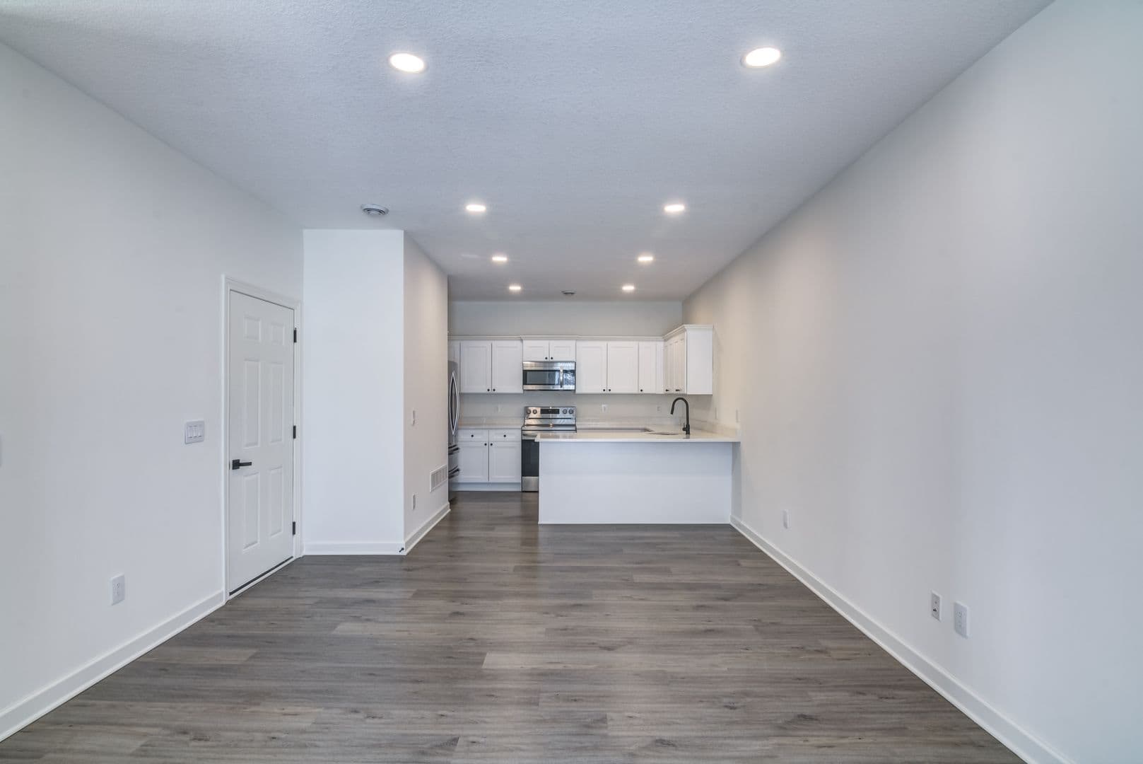 River Falls Townhome: 2544 Dawes Place