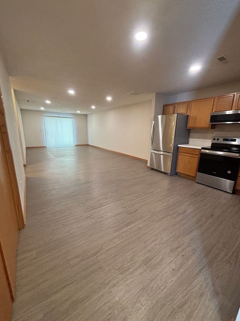 New Richmond Townhome: 323-B Williamsburg Place