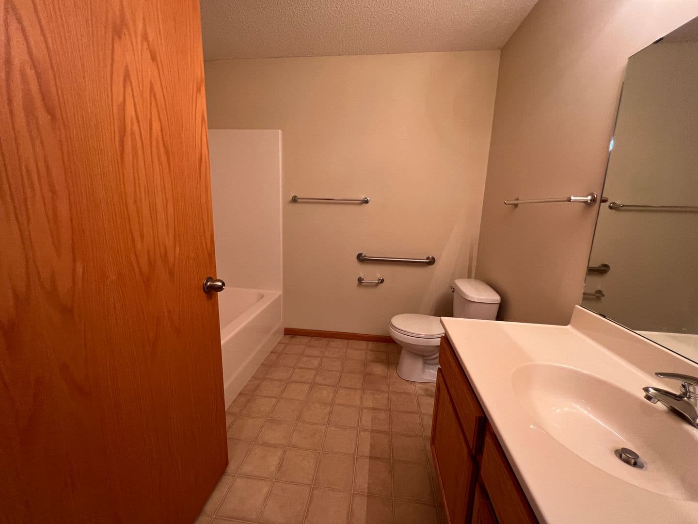New Richmond Townhome: 309-A Williamsburg Place