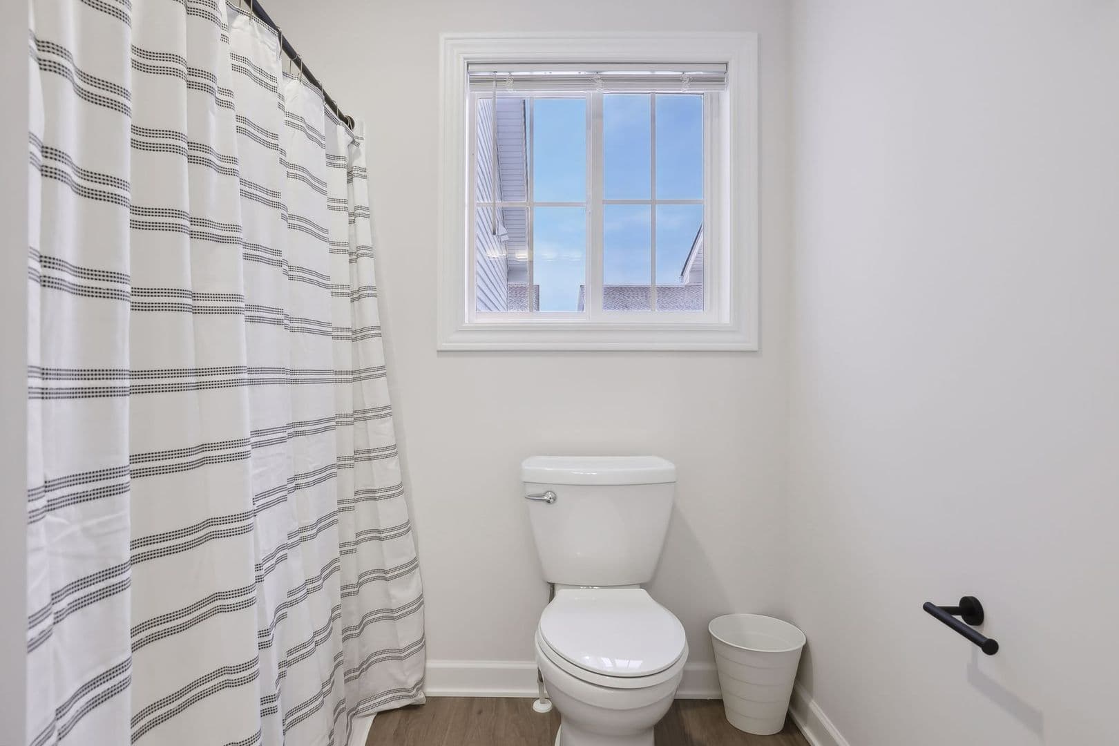 River Falls Townhome: 939 Dailey Place