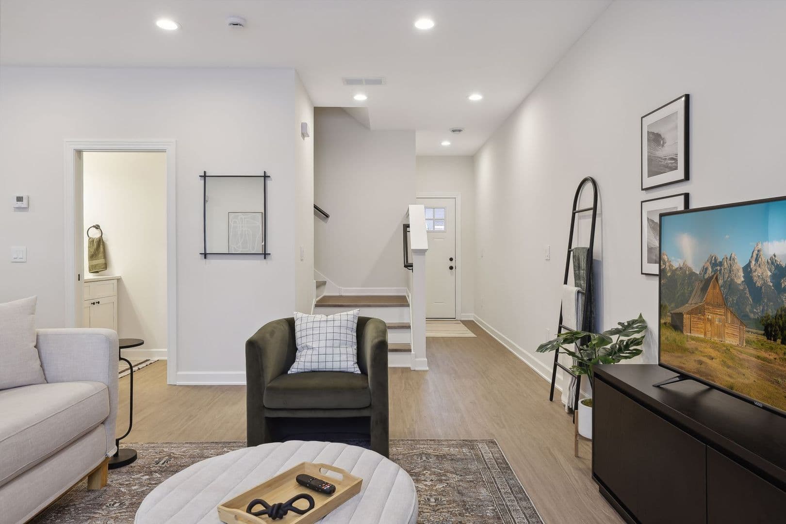 Roberts Townhome: 202 Madden Street