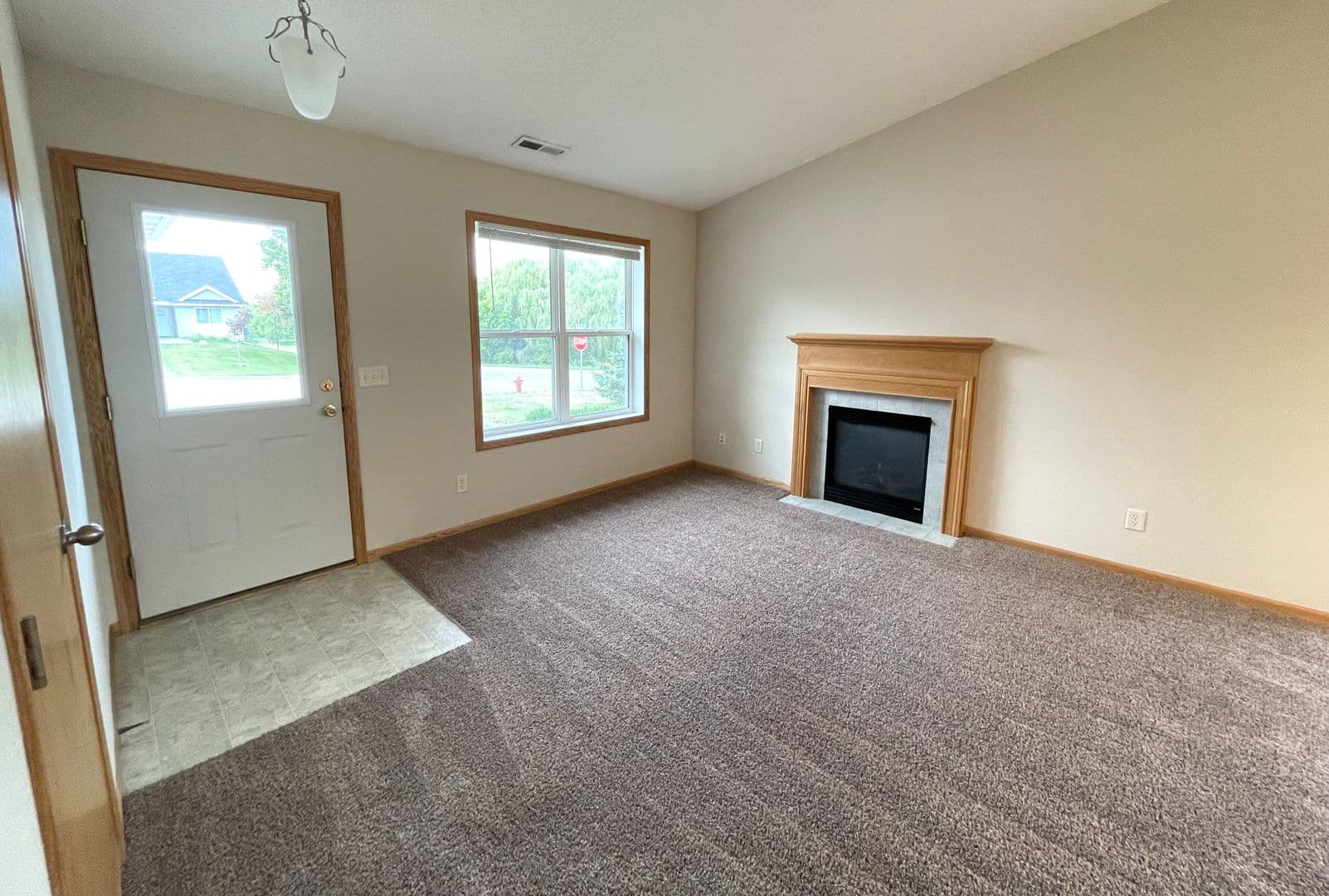 New Richmond Townhome: 633-B West 9th