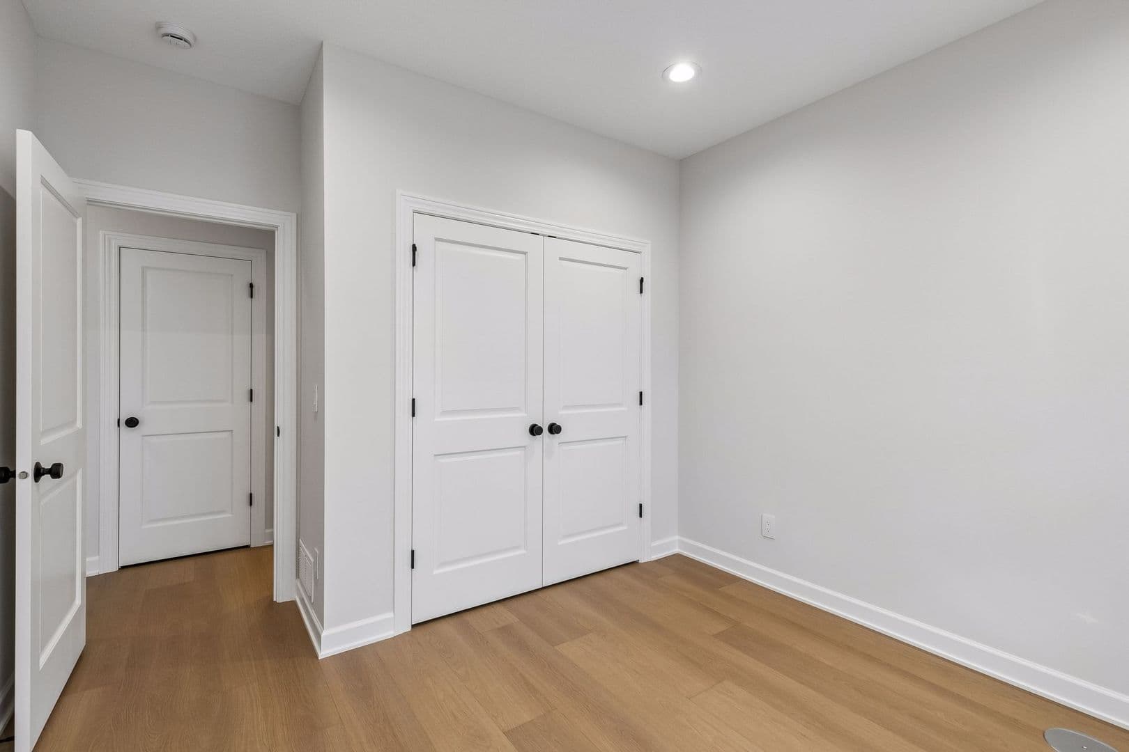 Roberts Apartment: Roberts 44