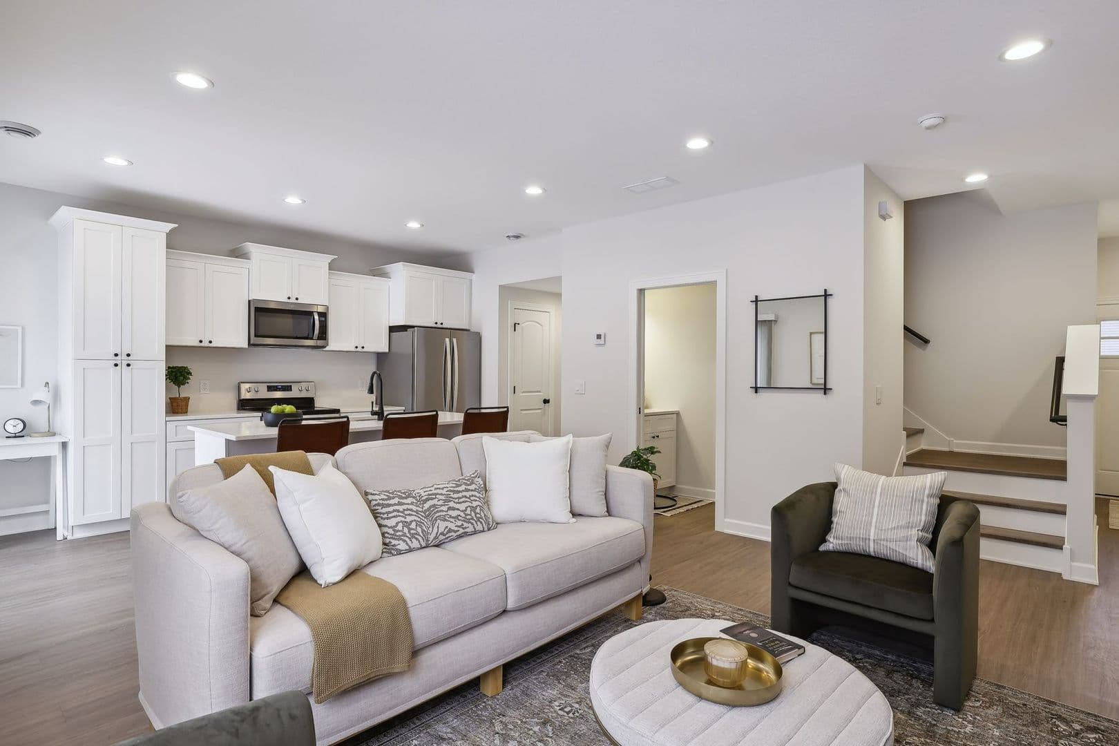 Roberts Townhome: 601 Ashton Street