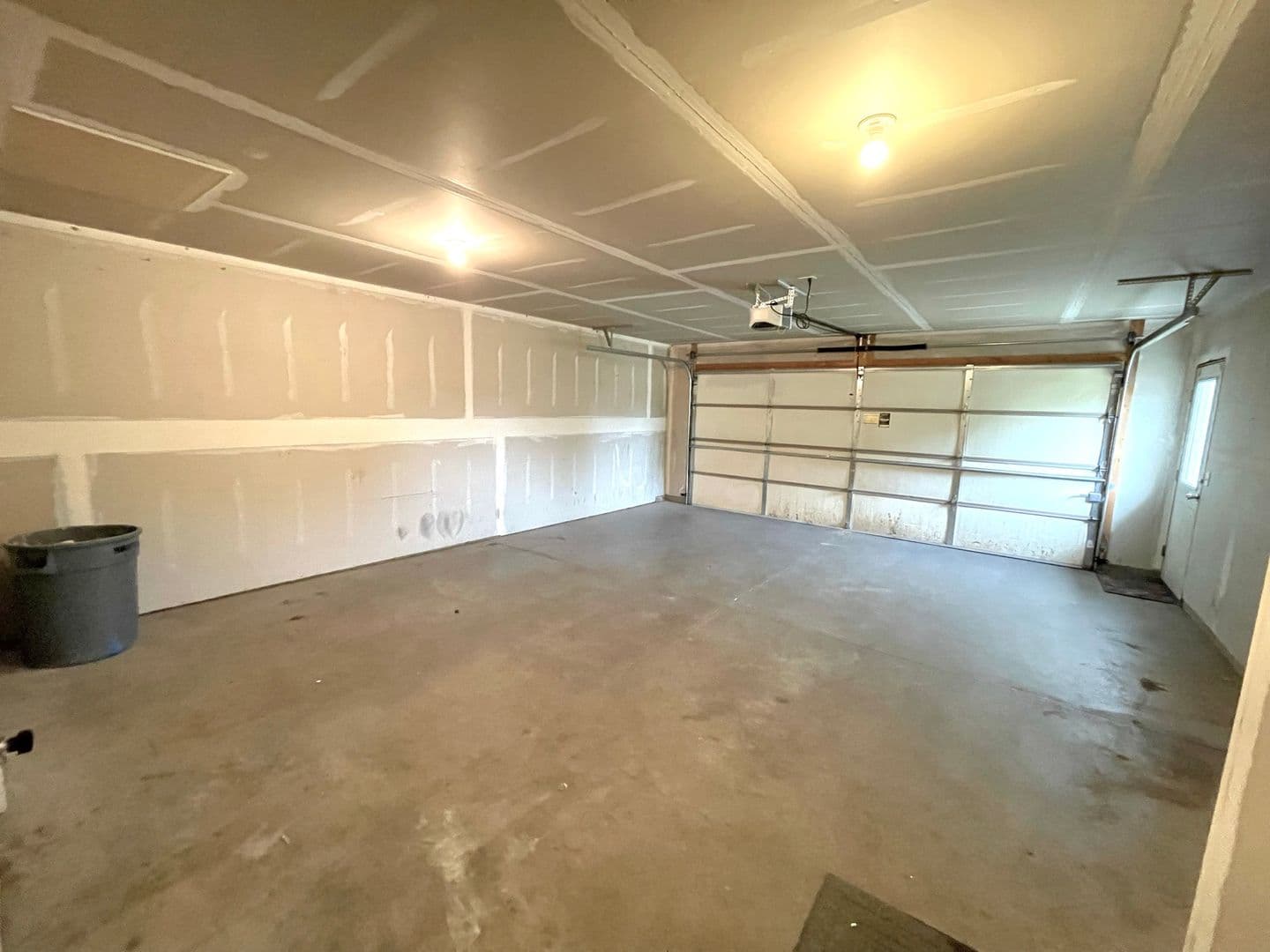 New Richmond Townhome: 633-B West 9th