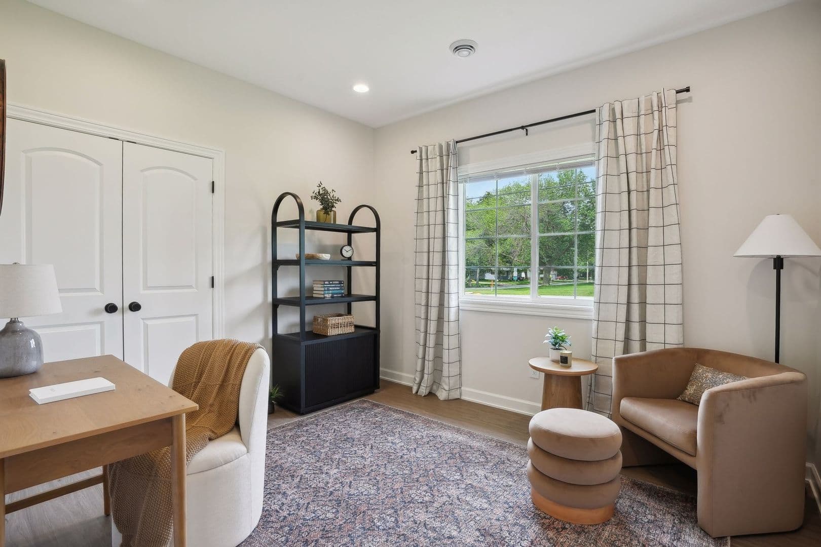 Roberts Townhome: 506 S Division Street