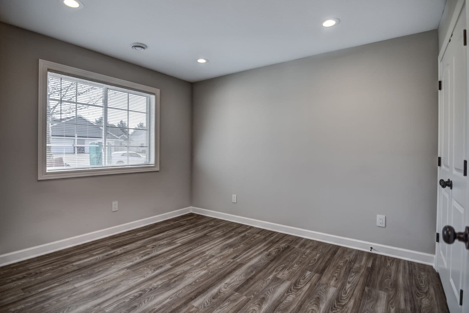 New Richmond Townhome: 1637-B Charleston Drive
