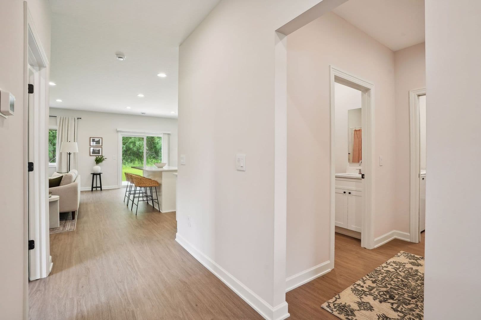 Roberts Townhome: 608 S. Division Street