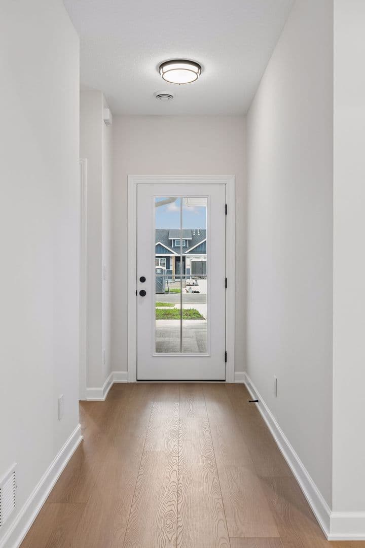 Roberts Apartment: Roberts 44