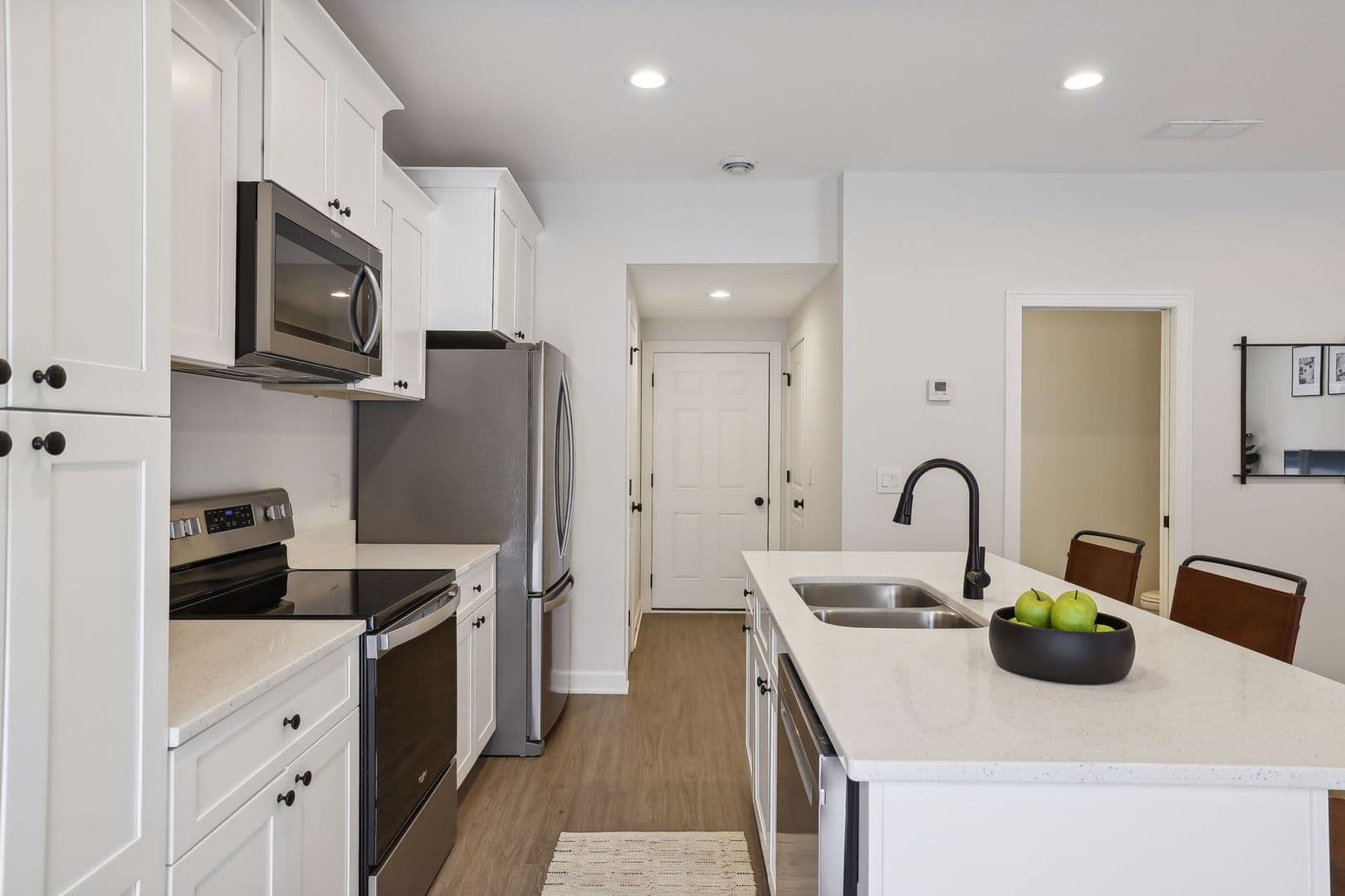 Roberts Townhome: 601 Ashton Street