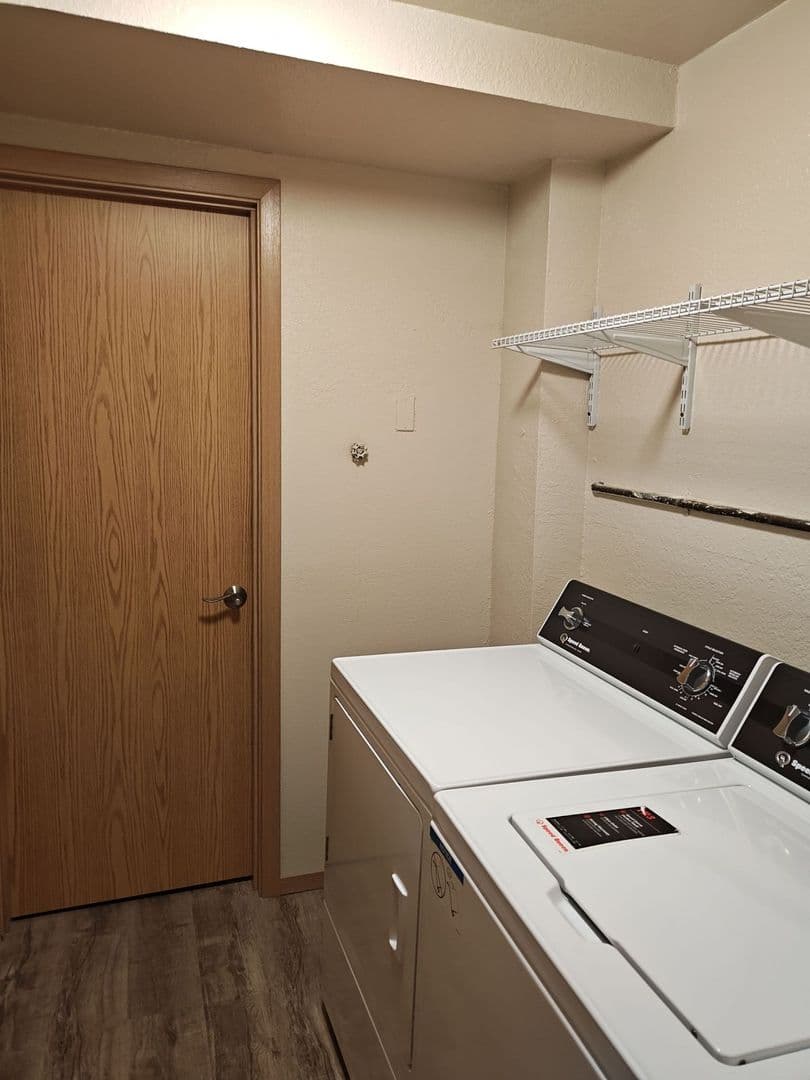 Mount Vernon Apartment: 1521 N 26th St.