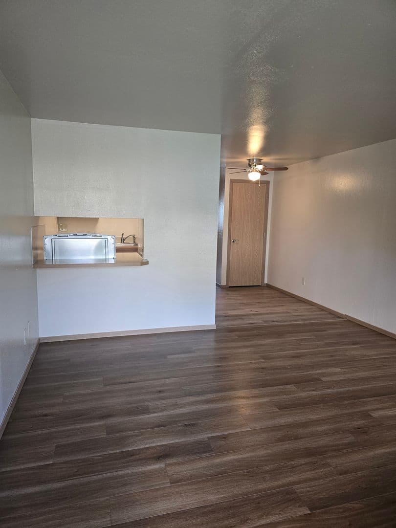 Mount Vernon Apartment: 1521 N 26th St.