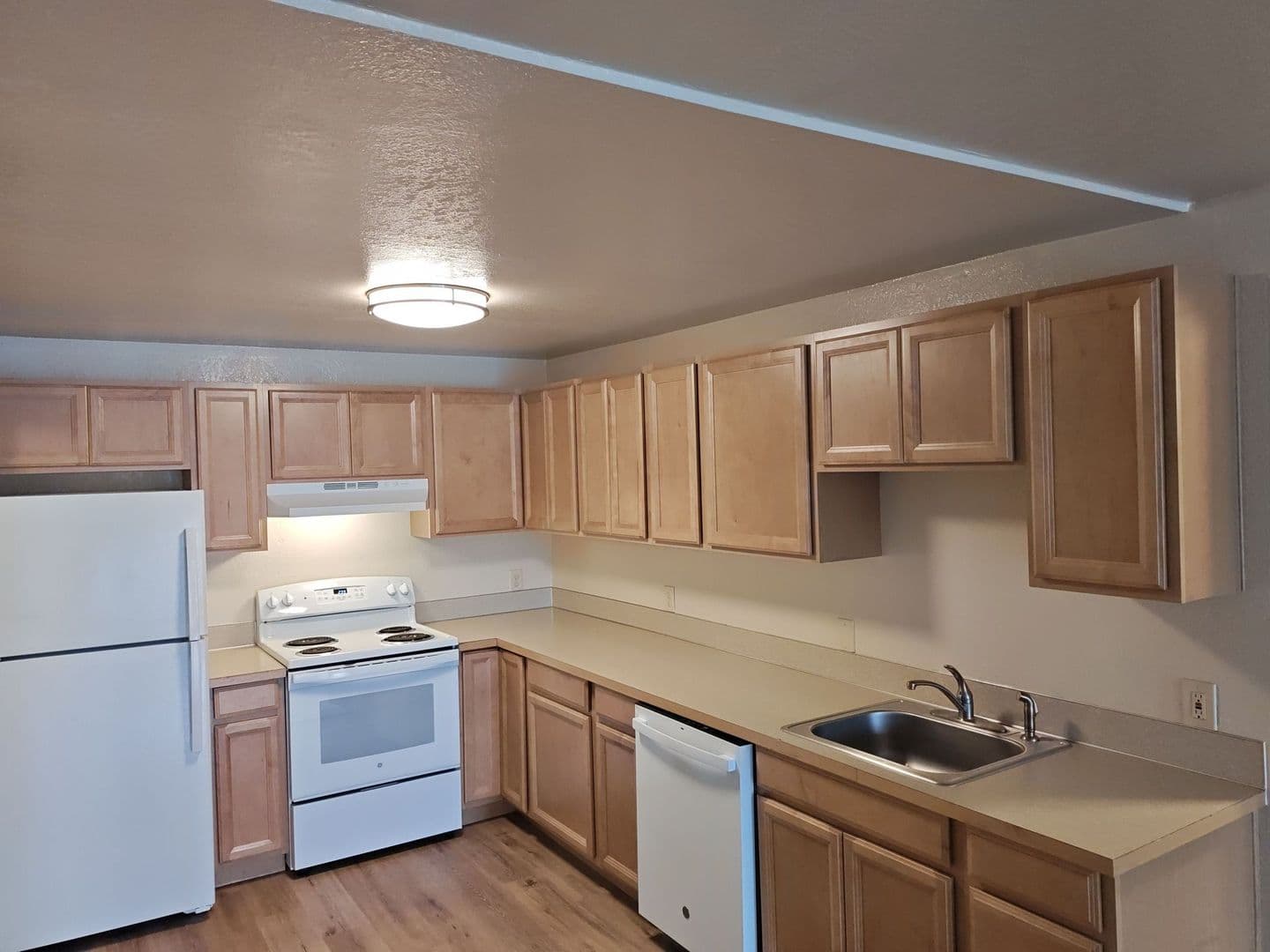 Mount Vernon Apartment: 1521 N 26th St.