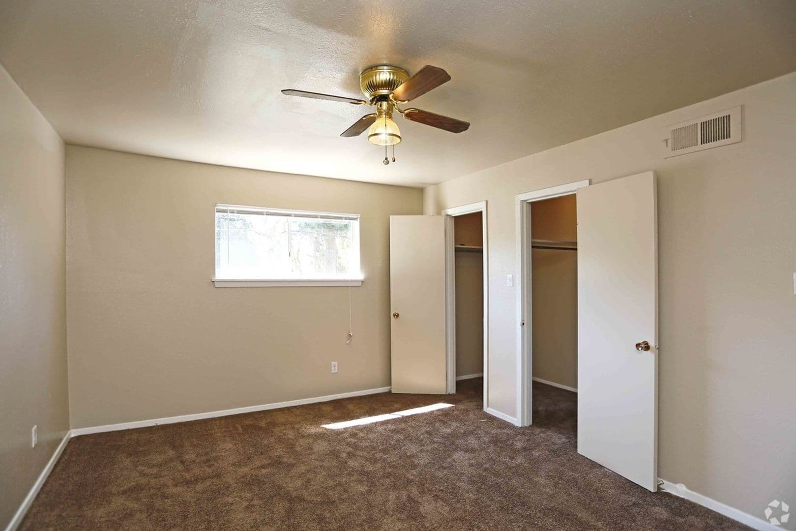Bossier City Apartment: 900 Westgate Dr