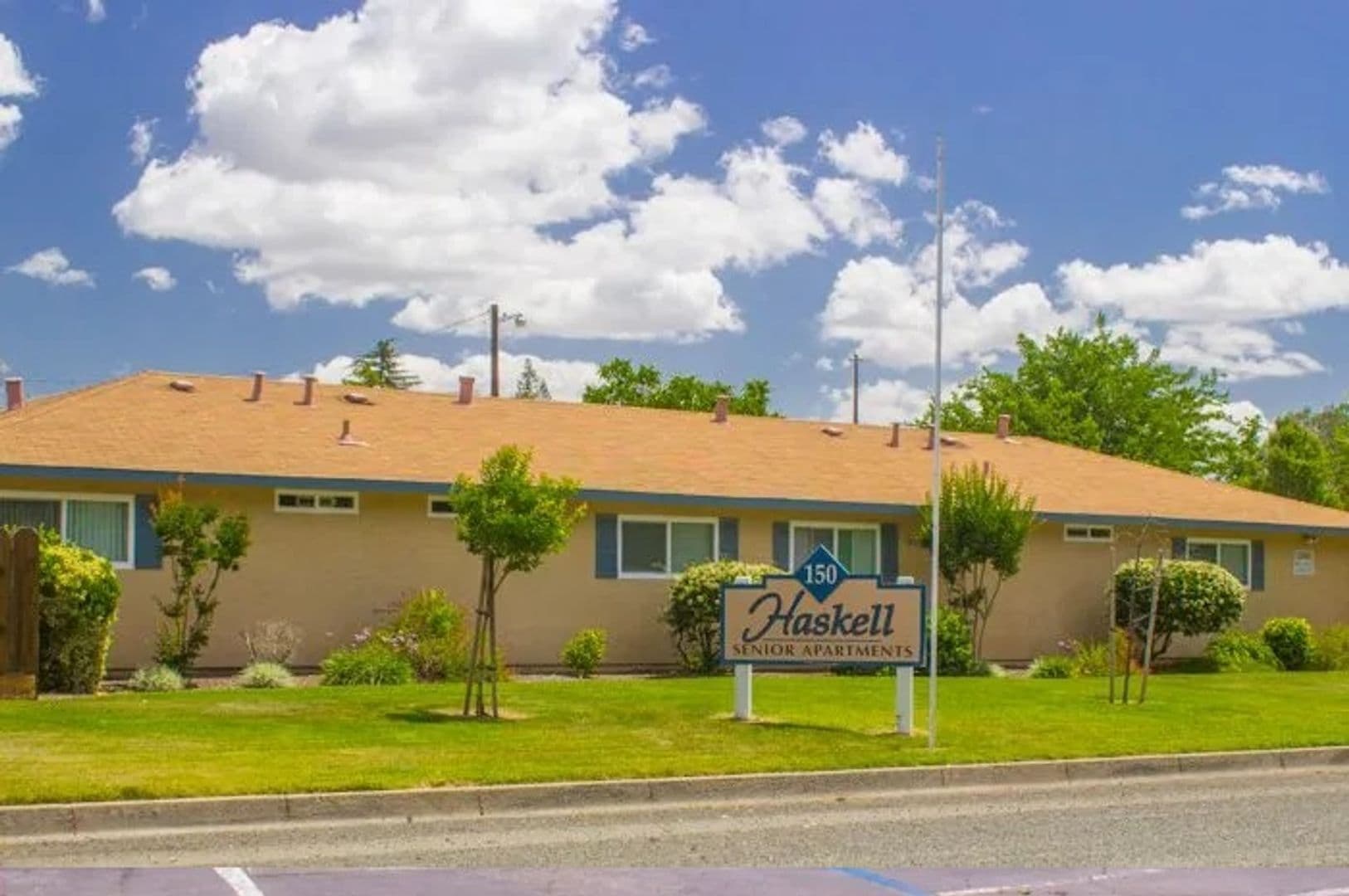 Gridley Apartment: 150 Haskell Street