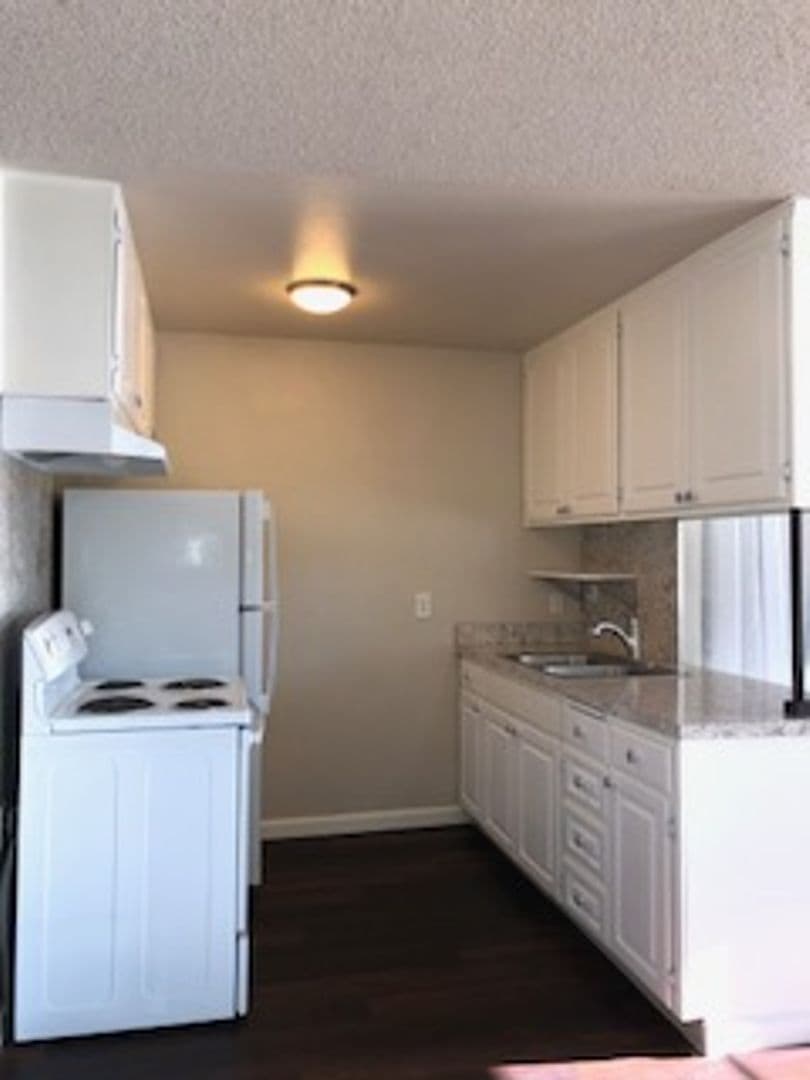 Gridley Apartment: 150 Haskell Street