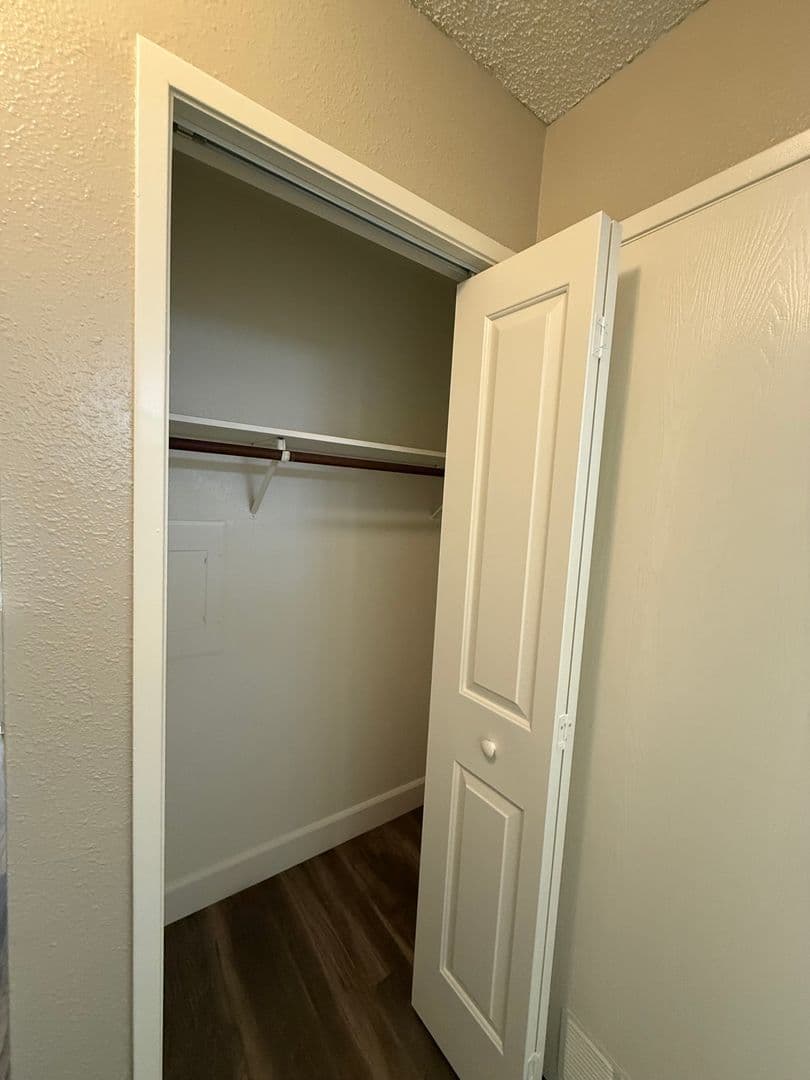 Gridley Apartment: 150 Haskell Street