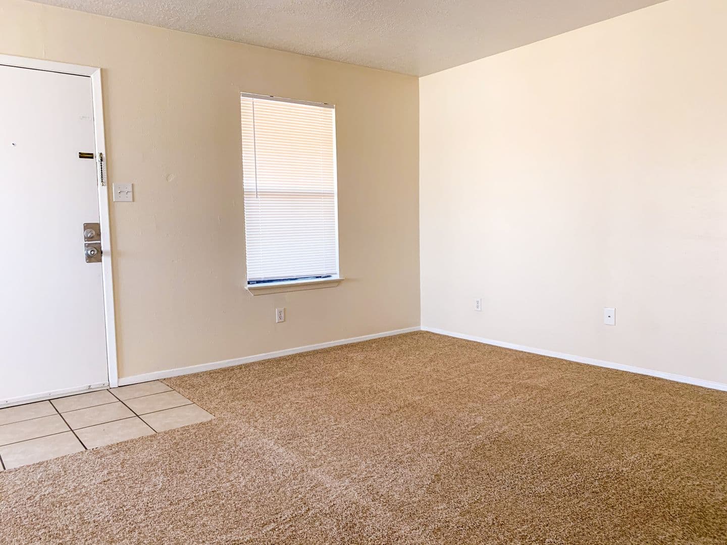 Albuquerque Apartment: 1801 Girard Blvd SE