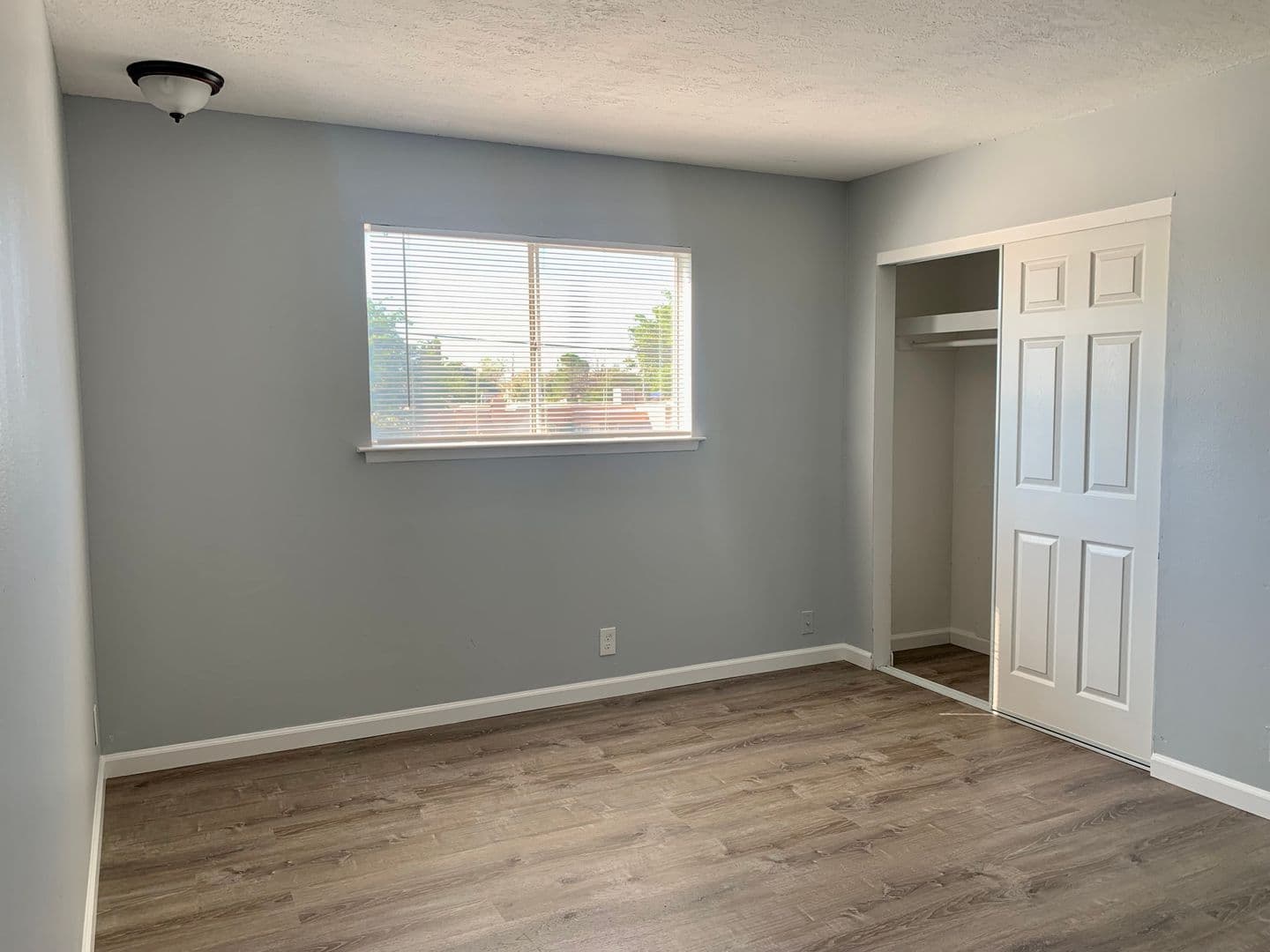 Albuquerque Apartment: 444 Florida St SE