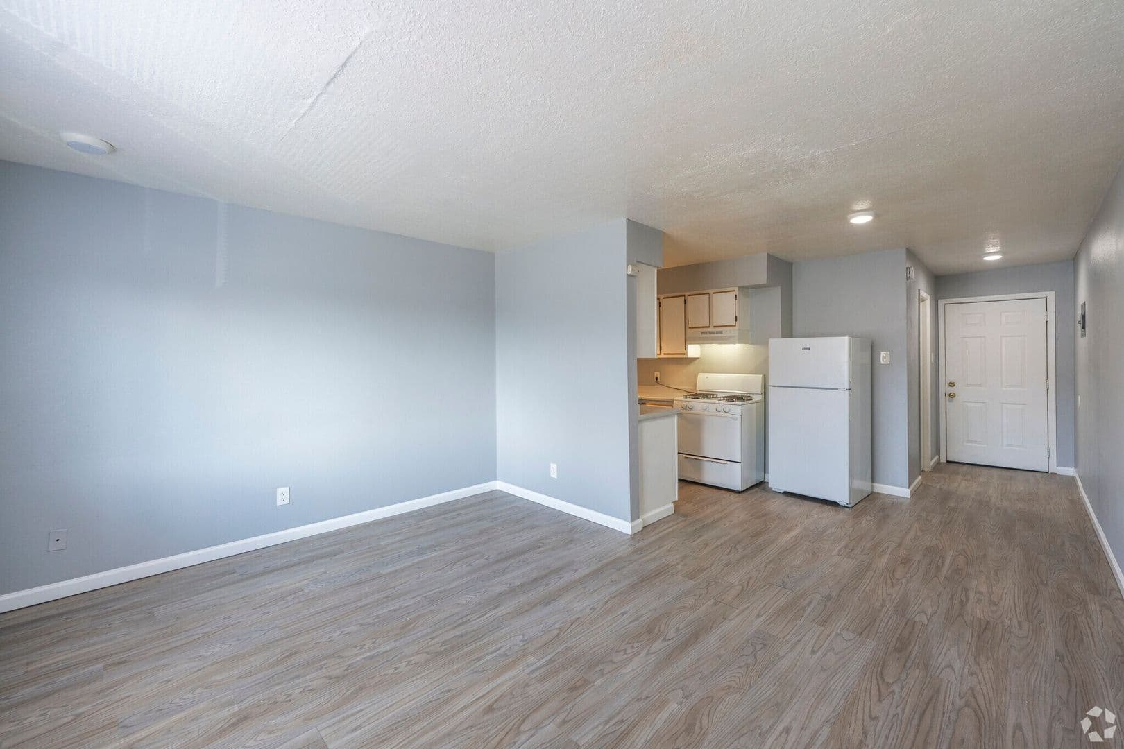 Albuquerque Apartment: 1001 Madeira Dr. SE