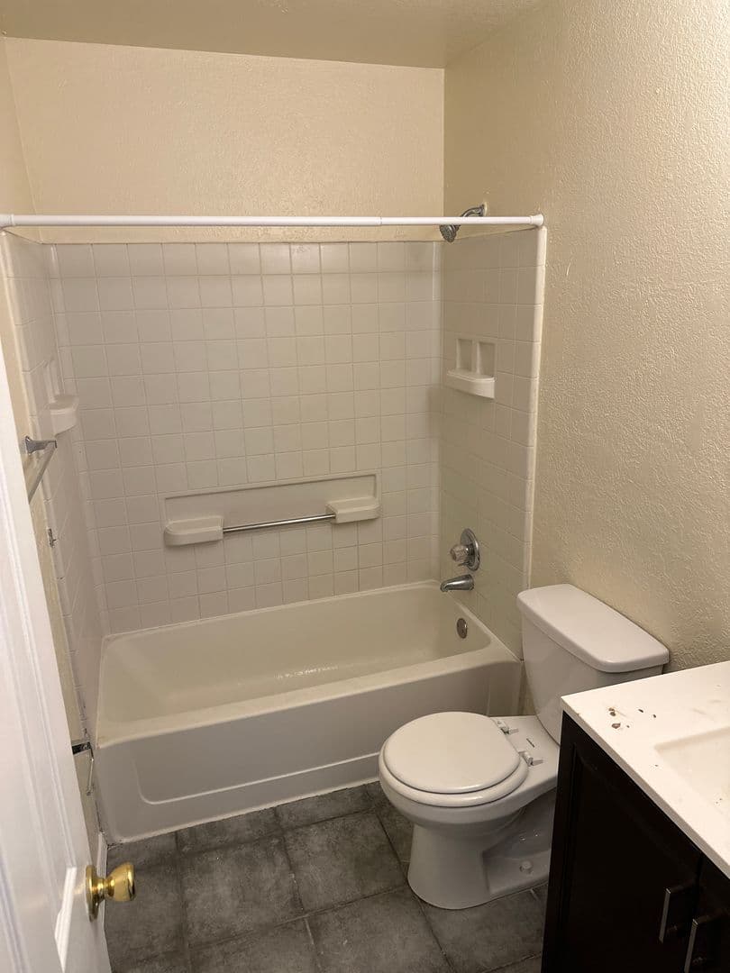 Albuquerque Apartment: 306 Texas St NE