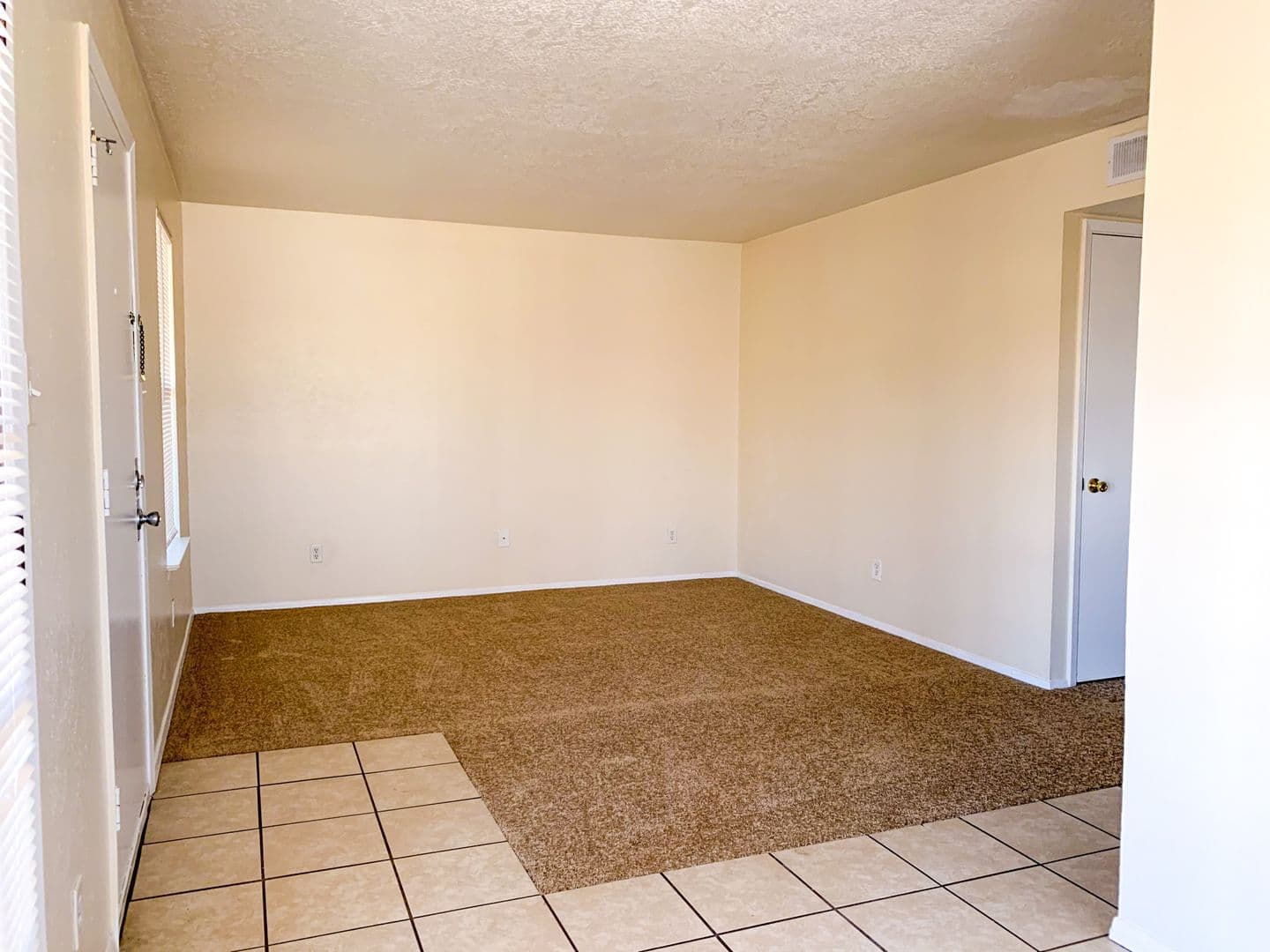 Albuquerque Apartment: 1801 Girard Blvd SE